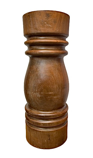 wooden pylon For Shango / Dada / Agayu 25"X9"